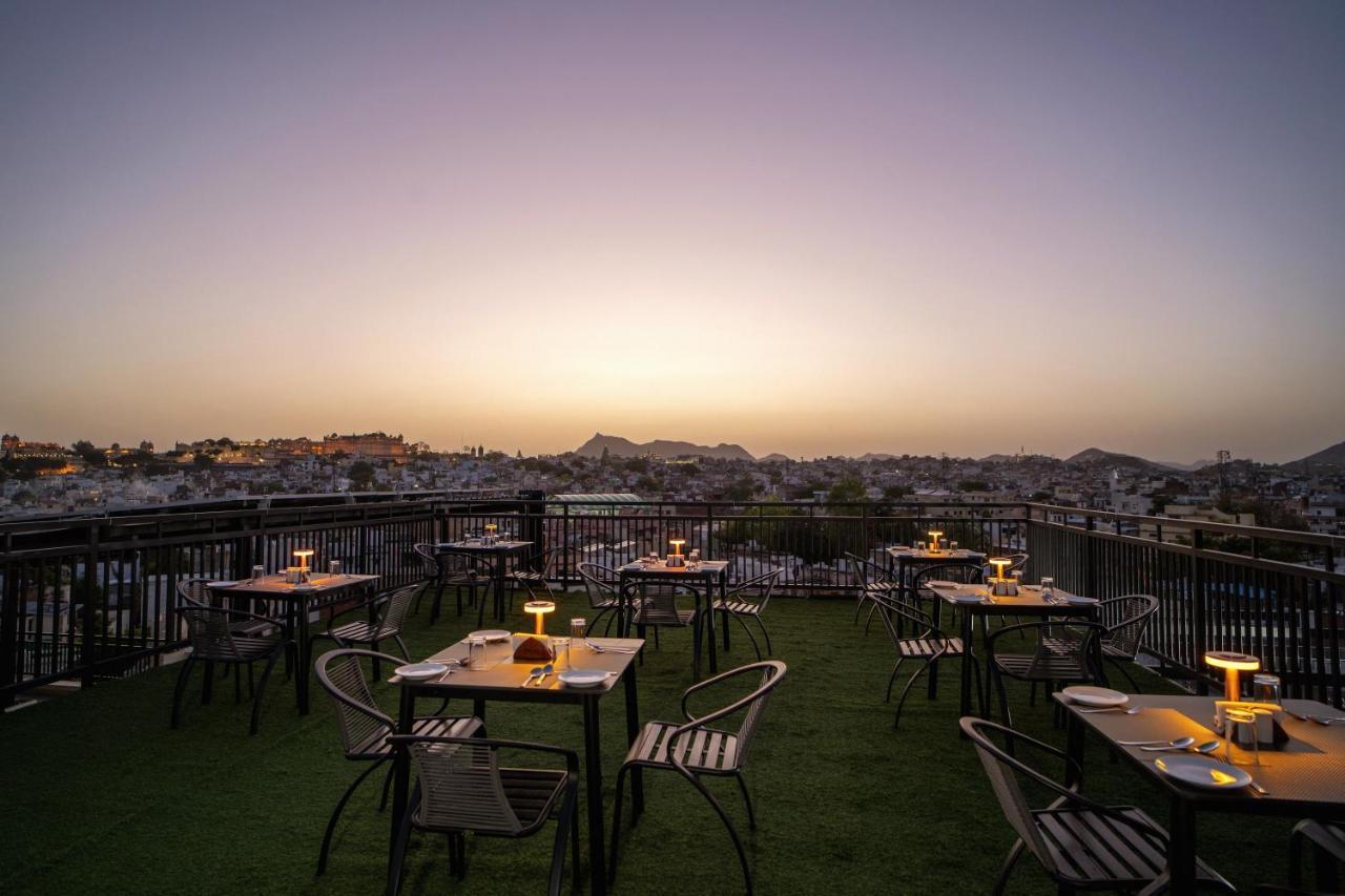 The Mangal View Residency - A Luxury Boutique Business Hotel Удайпур Екстериор снимка