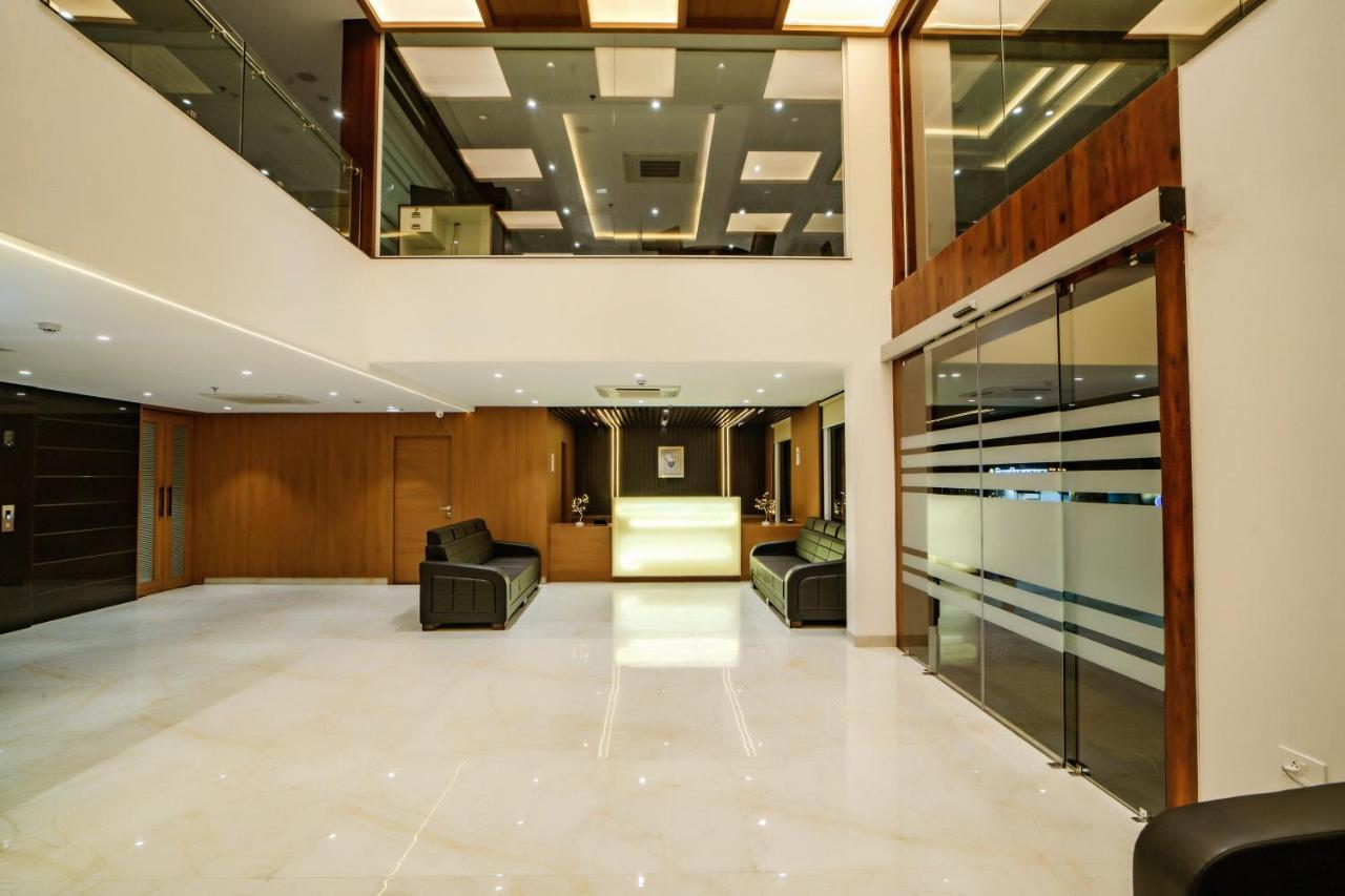 The Mangal View Residency - A Luxury Boutique Business Hotel Удайпур Екстериор снимка