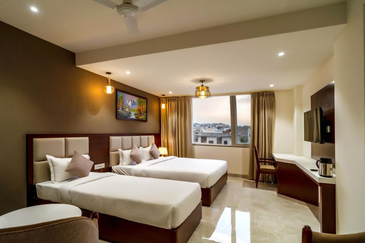 The Mangal View Residency - A Luxury Boutique Business Hotel Удайпур Екстериор снимка
