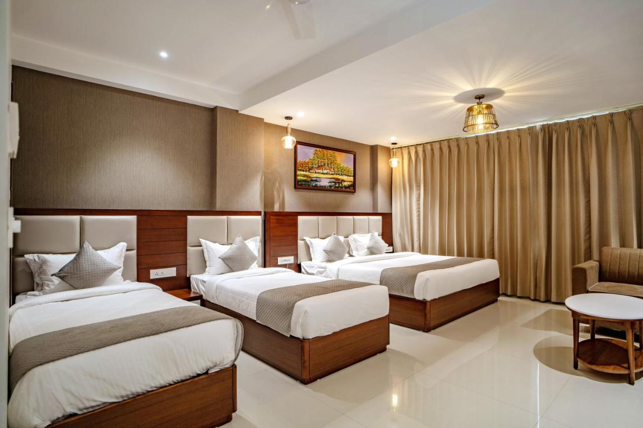 The Mangal View Residency - A Luxury Boutique Business Hotel Удайпур Екстериор снимка